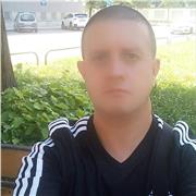 Ragazzo con esperienza disponibile per compiti a casa